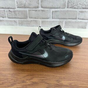 ❤️NIKE DOWNSHIFTER 12 Little Kids shoes Sz 13C Black Athletic Sneaker DM4193-002